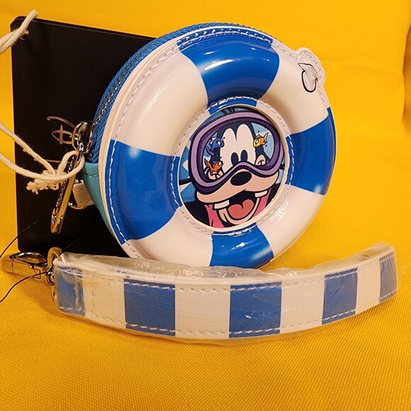 Loungefly Goofy Floatie Summer Swin Pool Coin Purse Wallet NEW - Picture 3 of 10